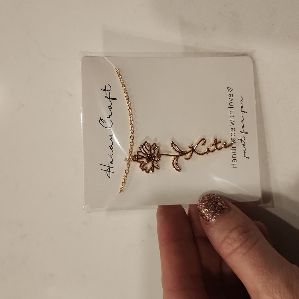 NWT - Rose Gold "Kate" Necklace with Flower